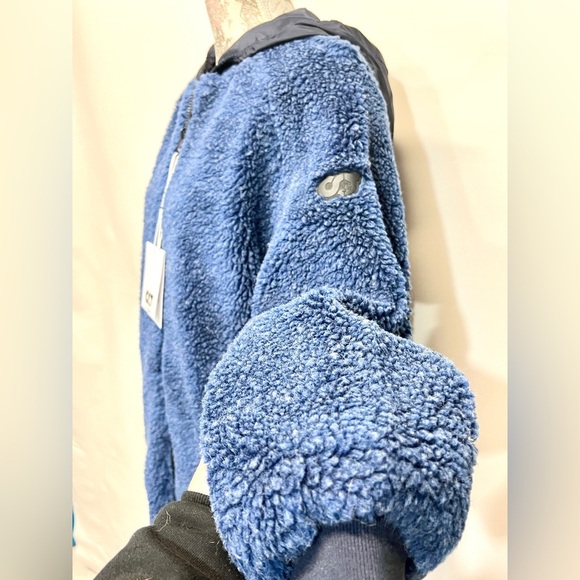 ALPHA TAURI  Blue Sherpa full‎ length zip jacket size S - Picture 6 of 16